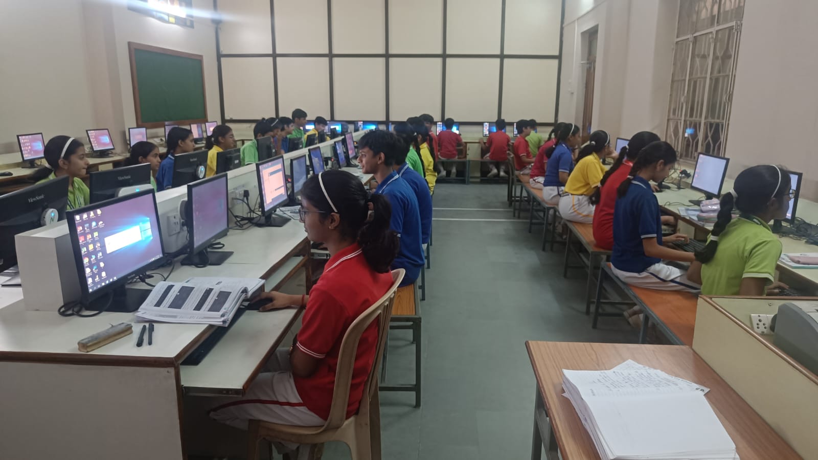 lab_photo_4